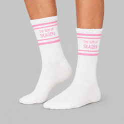 Hvide THE SUN OF SKAGEN strømper med pink logo